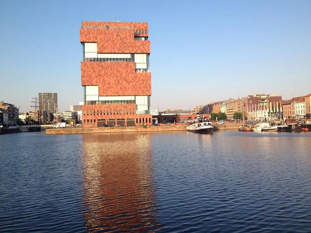 Antwerp Central Youth Hostel Belgium